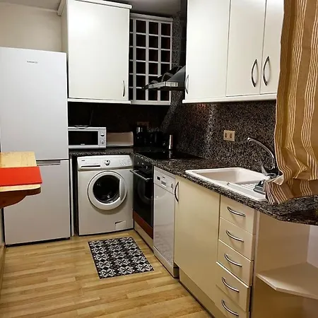 Hermoso Con Piscina A 300m De La Playa Apartment Lloret de Mar